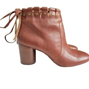 Madewell Western Cowgirl Lasercut Tie Leather Booties in 7